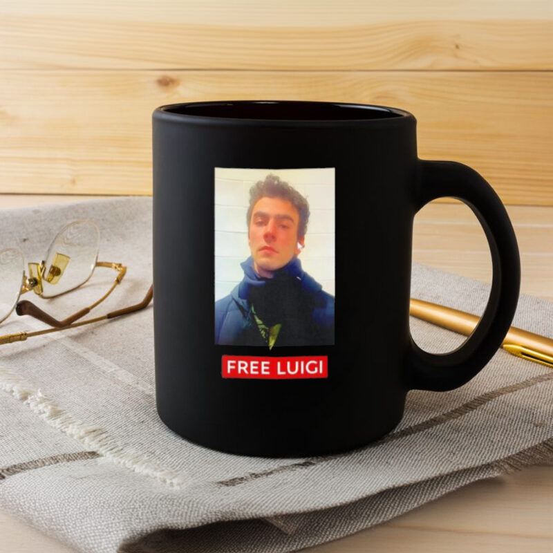 Luigi Mangione Free Luigi Mugs3