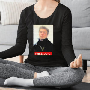 Luigi Mangione Free Luigi Mugshot Photo Face T-Shirts